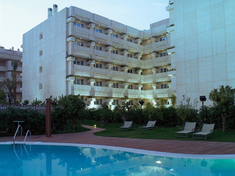 Nh Marbella Hotel Exterior foto